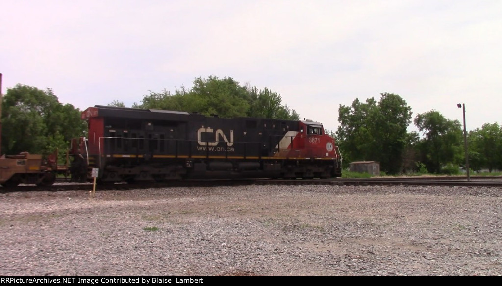 CN Q196